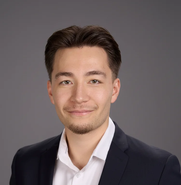 Mathieu Regnier - Head of Axiom Web